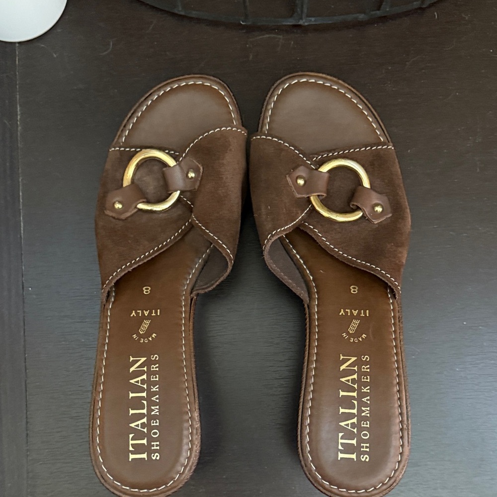 Italian Shoemakers Dark Brown Sandals with Gold Accent
